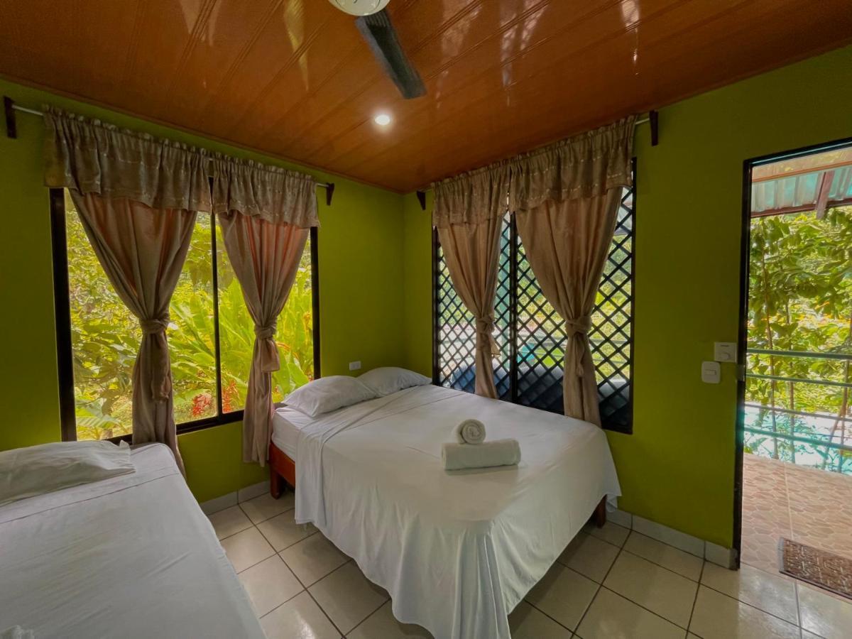 Los Amigos Jungle Hotel Тортугеро Екстериор снимка