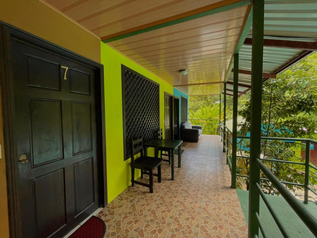 Los Amigos Jungle Hotel Тортугеро Екстериор снимка