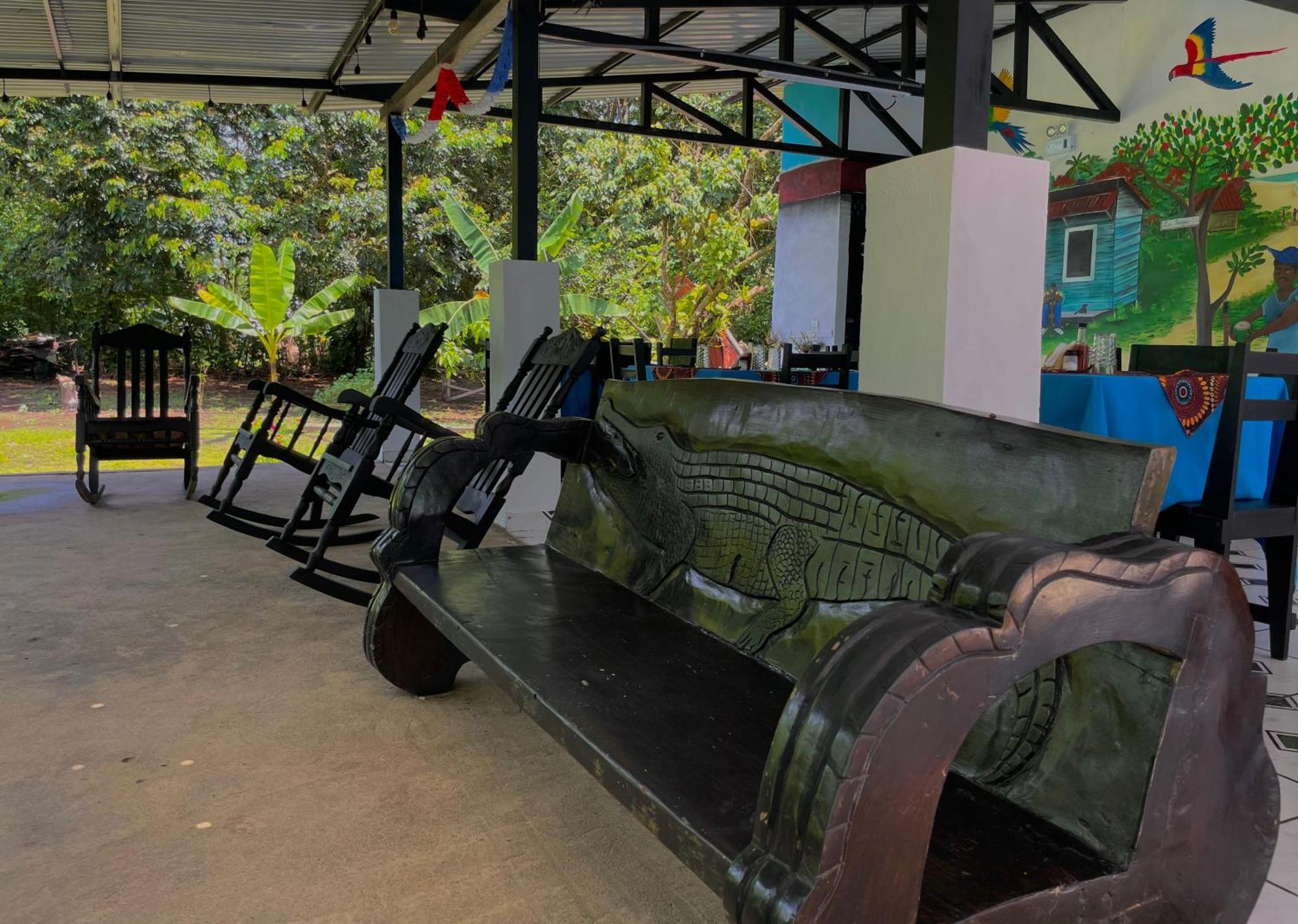 Los Amigos Jungle Hotel Тортугеро Екстериор снимка