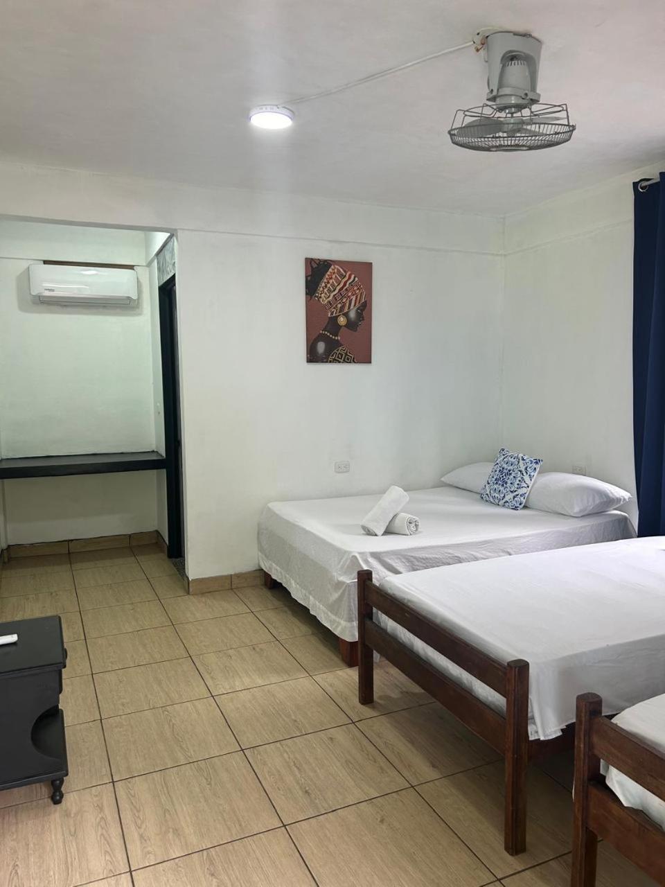 Los Amigos Jungle Hotel Тортугеро Екстериор снимка